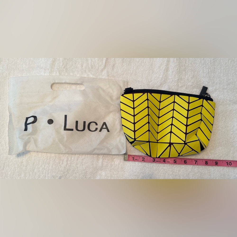 P · Luca Yellow Geometric Mini Clutch // New w/ Chain Wristlet // Red Lining